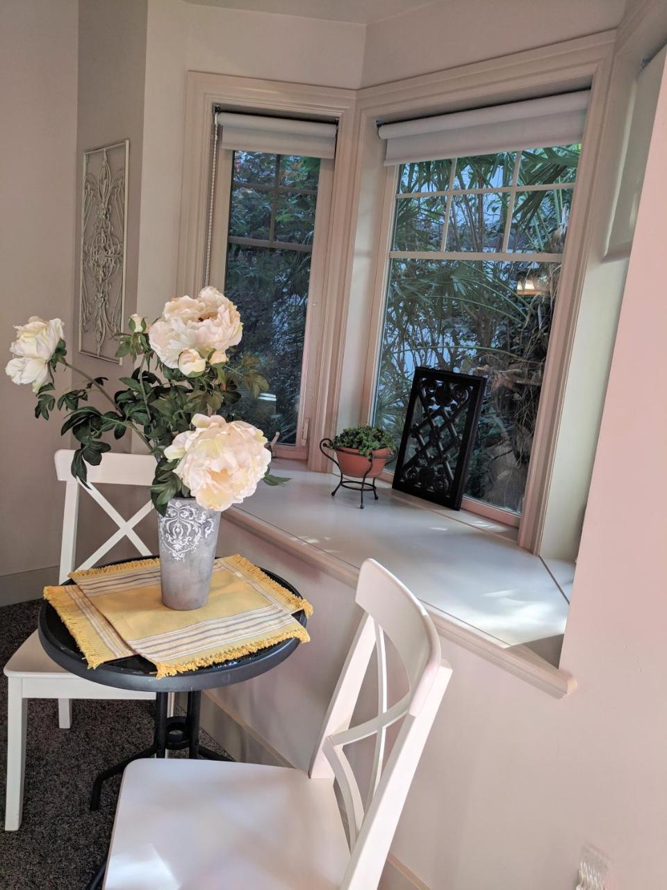 Amara Bed & Breakfast (Adults Only) Sidney Exterior foto